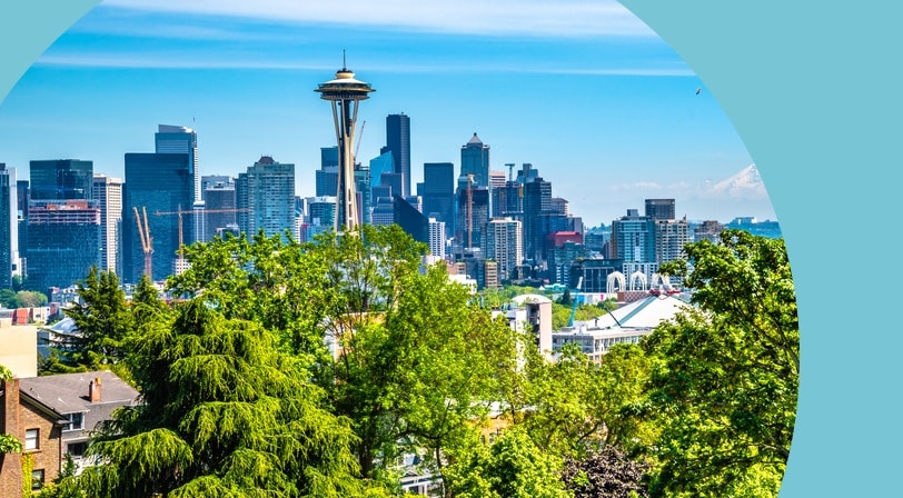 Clear skies over the Seattle, Washington skyline.