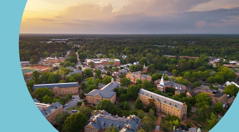 Aerial view of Williamsburg, Virginia, at dusk.