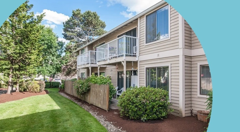 Exterior view of apartments at Summerfield in Tigard, Oregon.
