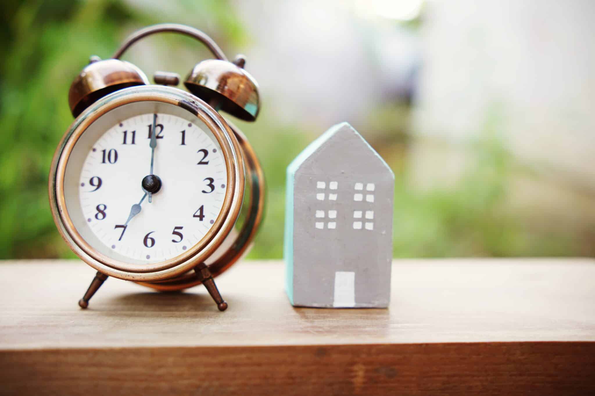 When Is the Best Time of Year to Buy a Retirement Home?