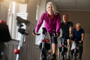 What Fitness Programs Do Retirement Communities Offer?