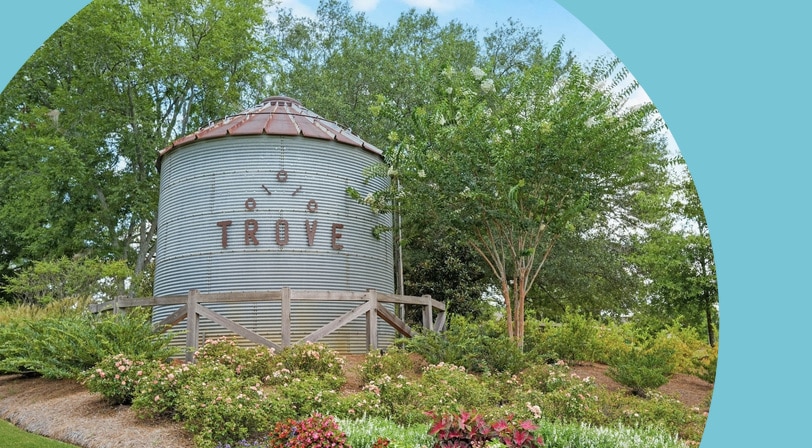 The community entrance at Trove, a 55+ community in Watkinsville, Georgia.
